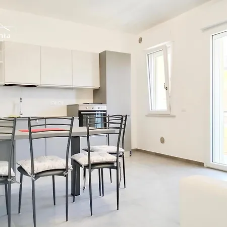 Acqua Rc13 Apartment L'Annunziata