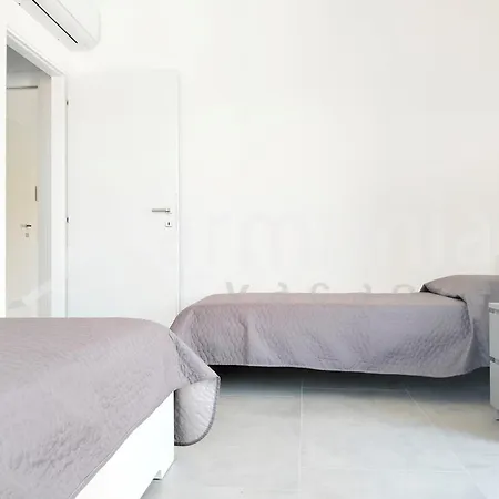 Apartment Acqua Rc13 L'Annunziata